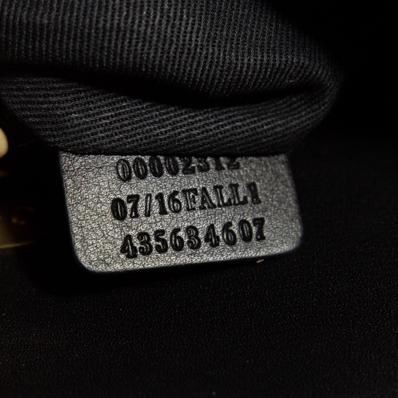 Ralph Lauren Tiffen bag from the Fall 2011 collection - Picture 9 of 10